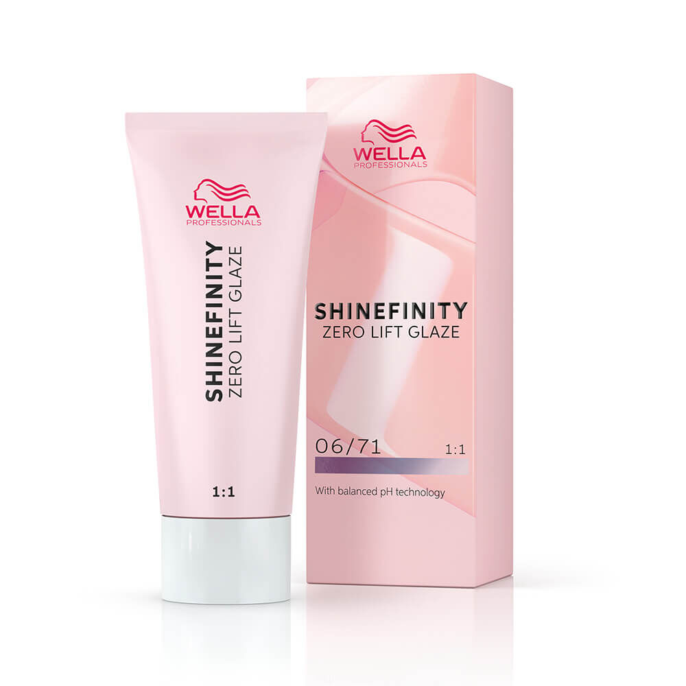 Wella Professionals Shinefinity Zero Lift Glaze Demi-permanente haarkleuring 06/71 Cool Frosted Chestnut 60ml
